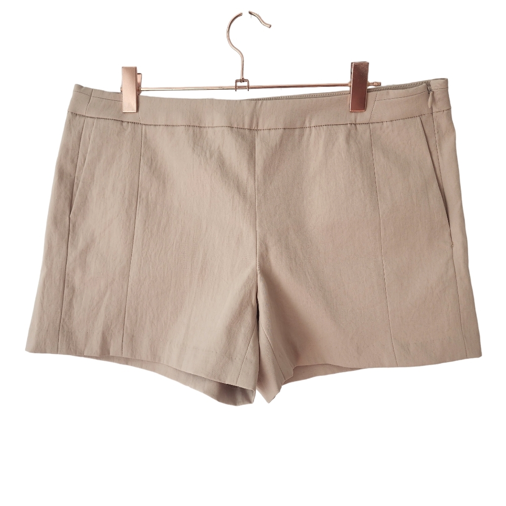 EUC Kai Aakmann Flat Front Side Zip Khaki Tan Short